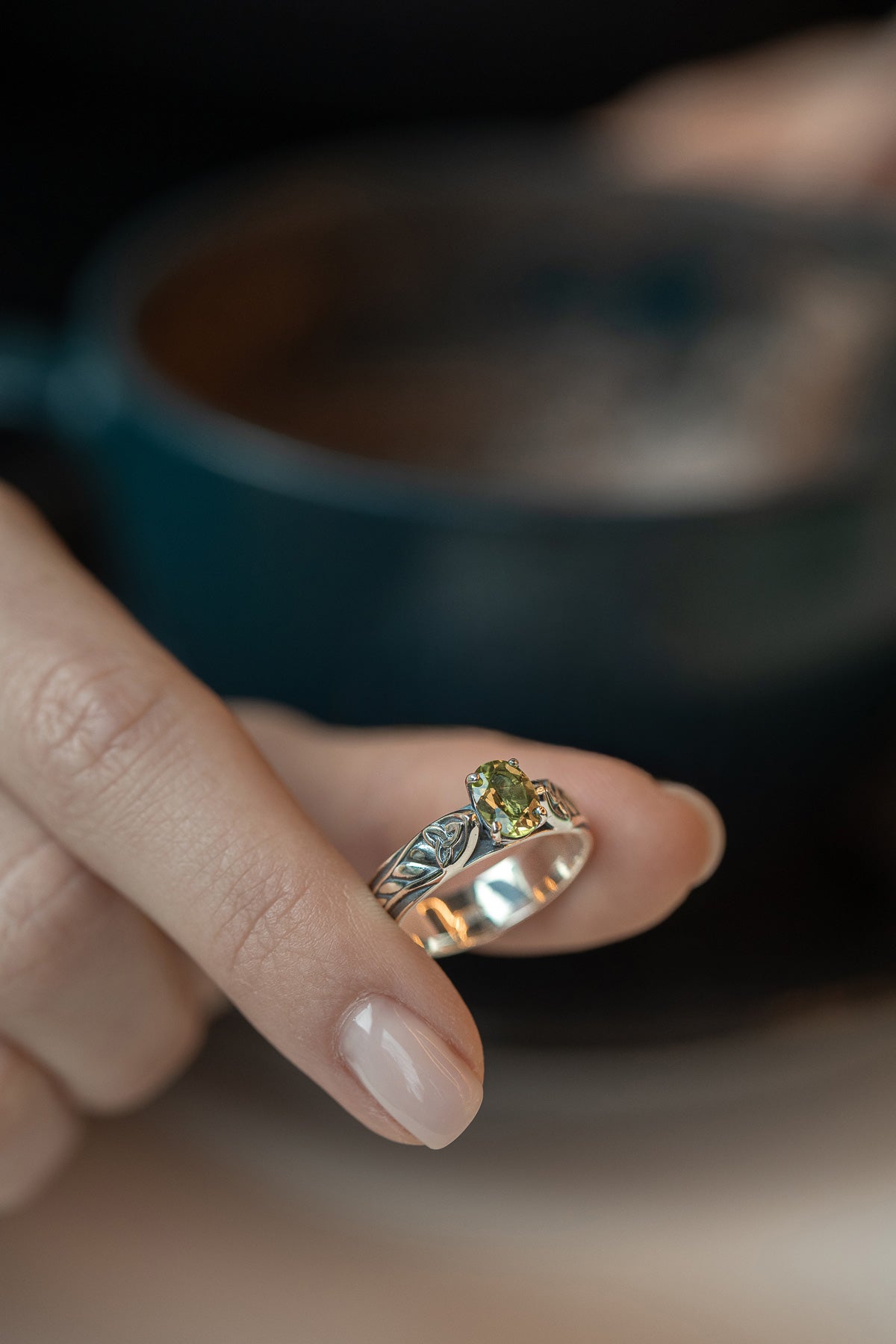 vkngjewelry Rings Celtic Knot Wedding Ring with Peridot