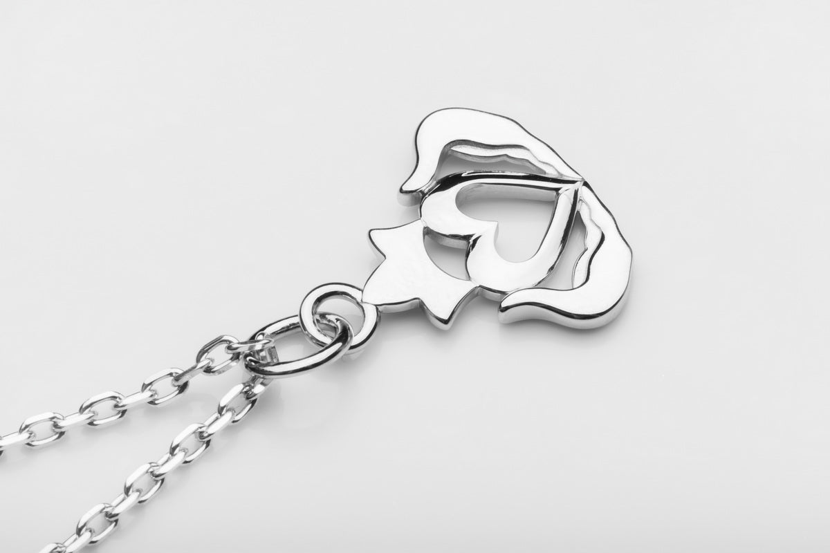 vkngjewelry Pendant Claddagh Celtic Pendant - Symbol of Love, Loyalty & Friendship V2