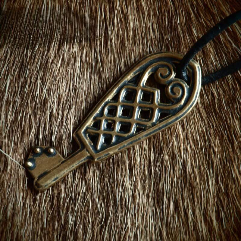 vkngjewelry Pendant Small Viking Key Pendant