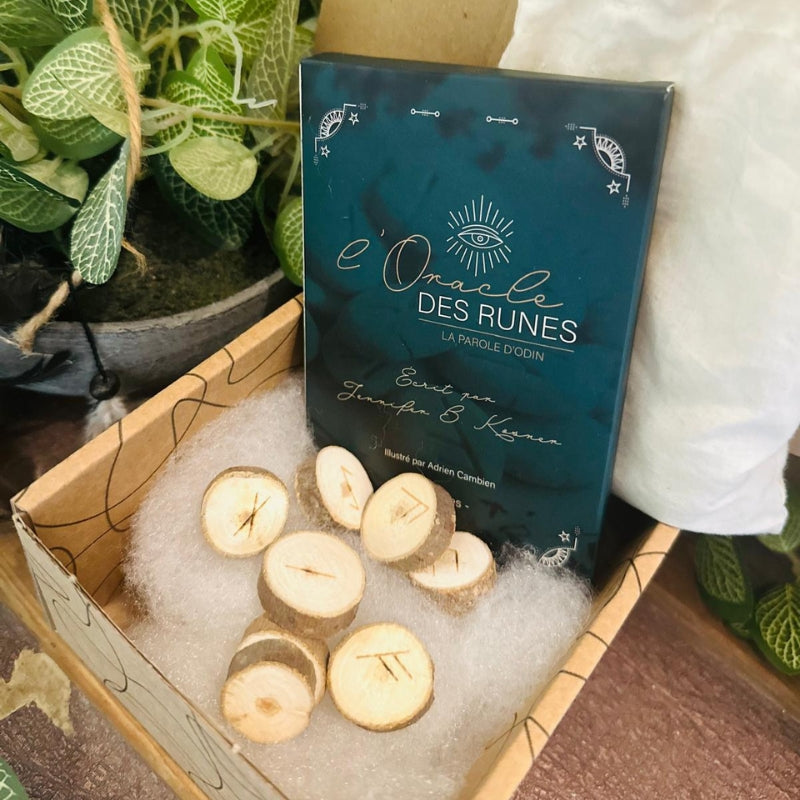 vkngjewelry runes Wooden Set Of Engraved Runes