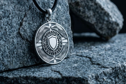 vkngjewelry Pendant 925 Silver Pendant Of The Noble One – Keeper Of The Truth