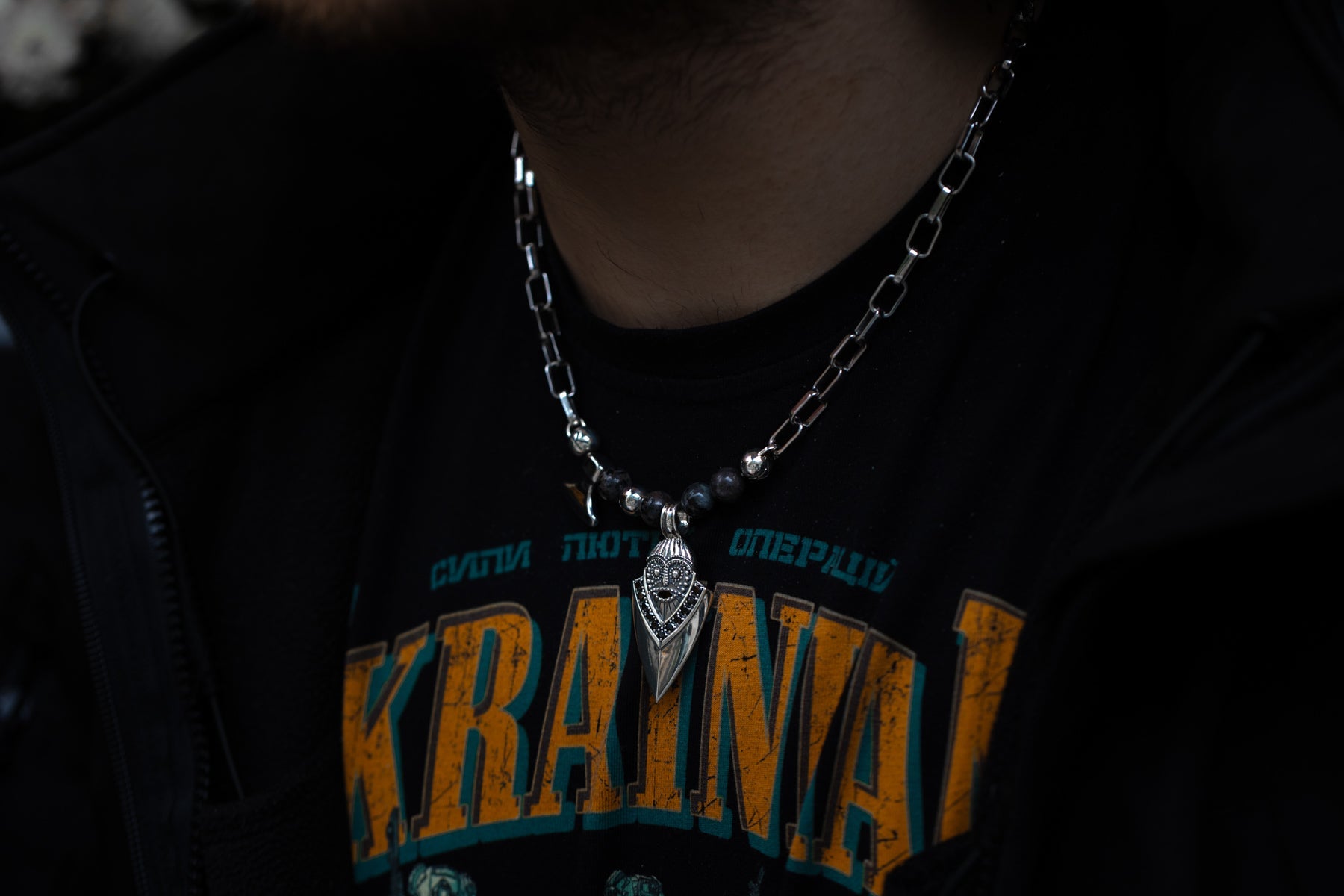 vkngjewelry Pendant Handcrafted Aska Face Silver Pendant with Thor’s Hammer & Gungnir