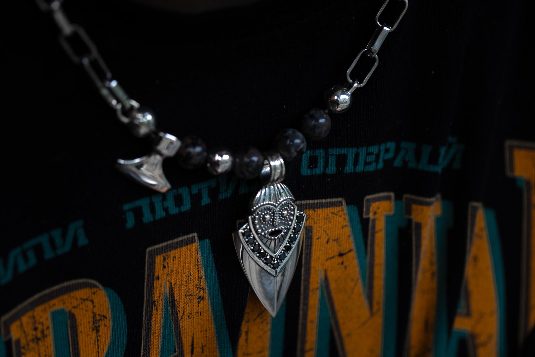 vkngjewelry Pendant Handcrafted Aska Face Silver Pendant with Thor’s Hammer & Gungnir