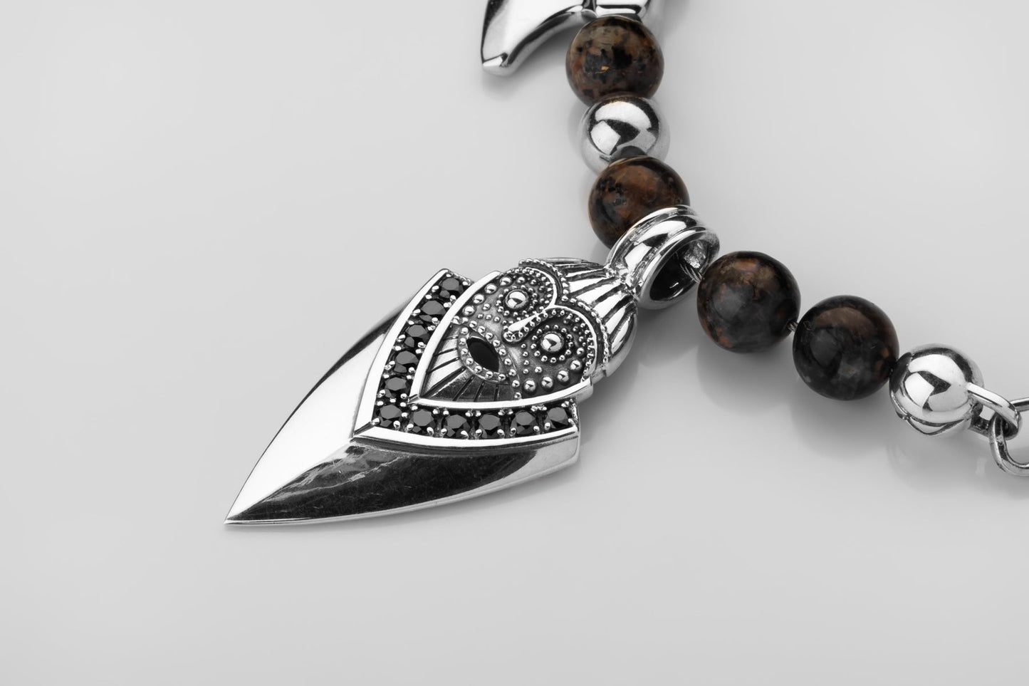 vkngjewelry Pendant Handcrafted Aska Face Silver Pendant with Thor’s Hammer & Gungnir