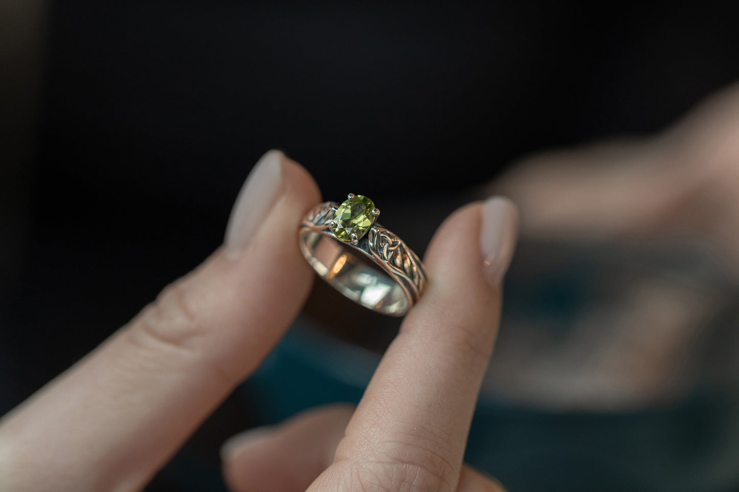 vkngjewelry Rings Celtic Knot Wedding Ring with Peridot
