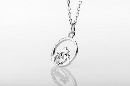 vkngjewelry Pendant Claddagh Celtic Pendant - Symbol of Love, Loyalty & Friendship