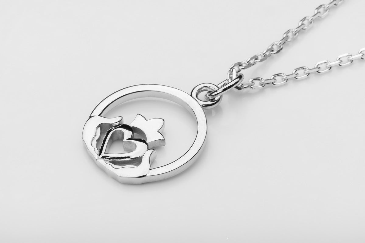 vkngjewelry Pendant Claddagh Celtic Pendant - Symbol of Love, Loyalty & Friendship