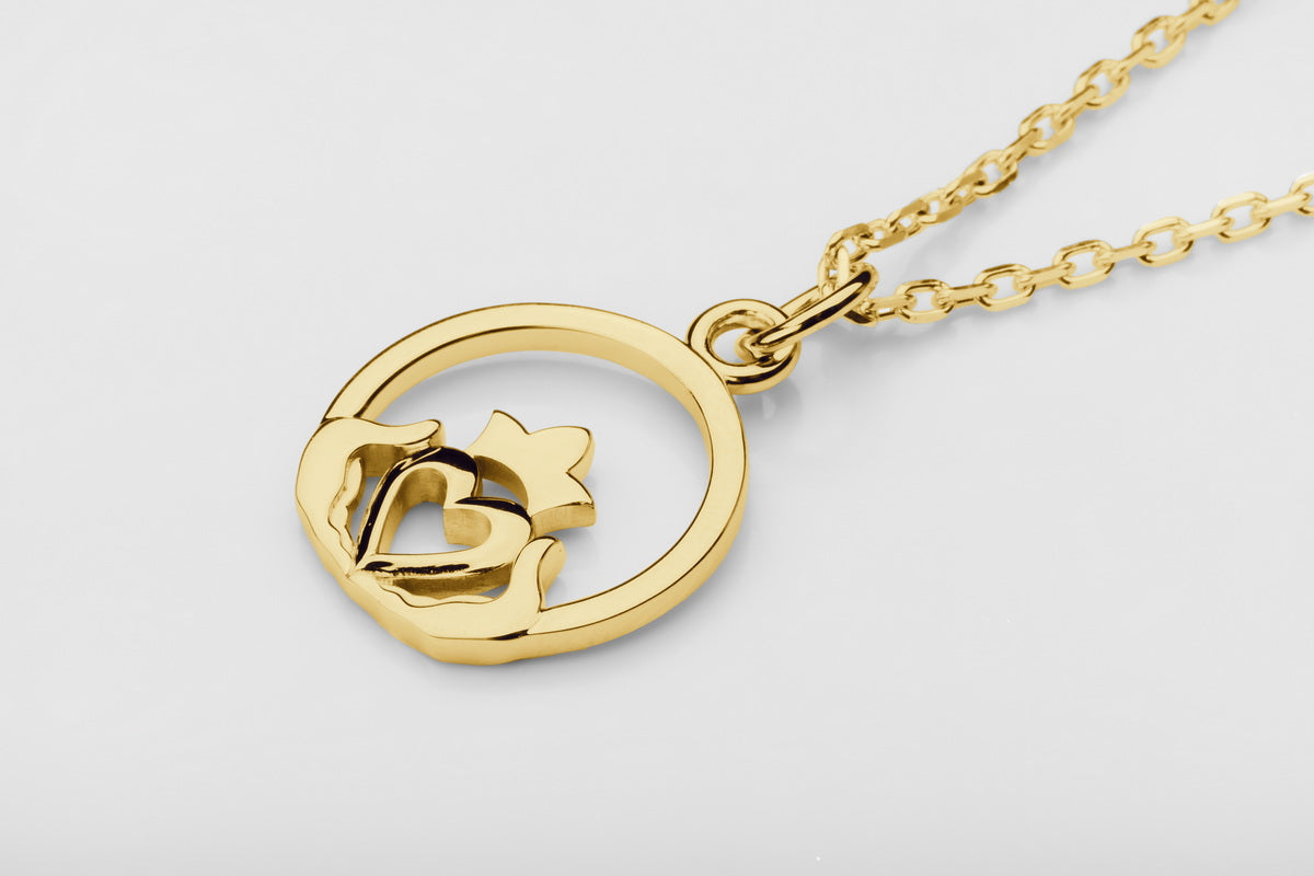 vkngjewelry Pendant Claddagh Celtic Pendant - Symbol of Love, Loyalty & Friendship