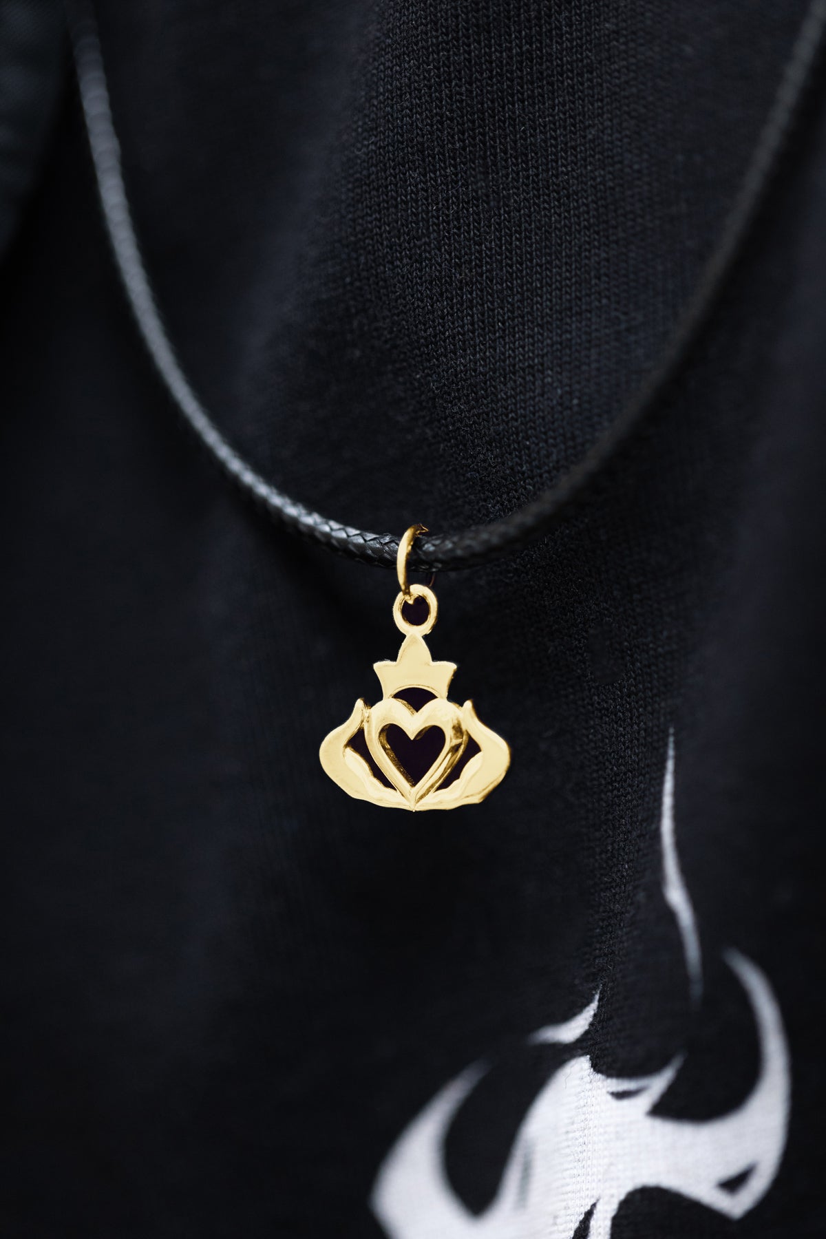 vkngjewelry Pendant Claddagh Celtic Pendant - Symbol of Love, Loyalty & Friendship V2