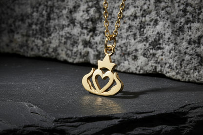 vkngjewelry Pendant Claddagh Celtic Pendant - Symbol of Love, Loyalty & Friendship V2