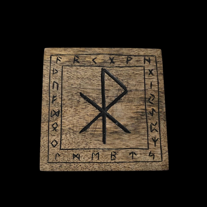 vkngjewelry décoration Decorative Wooden Plaque With Runes