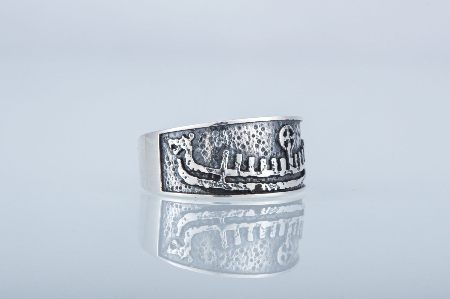 vkngjewelry Ring Handcrafted  Drakkar Symbol Bronze Handcrafted Ring
