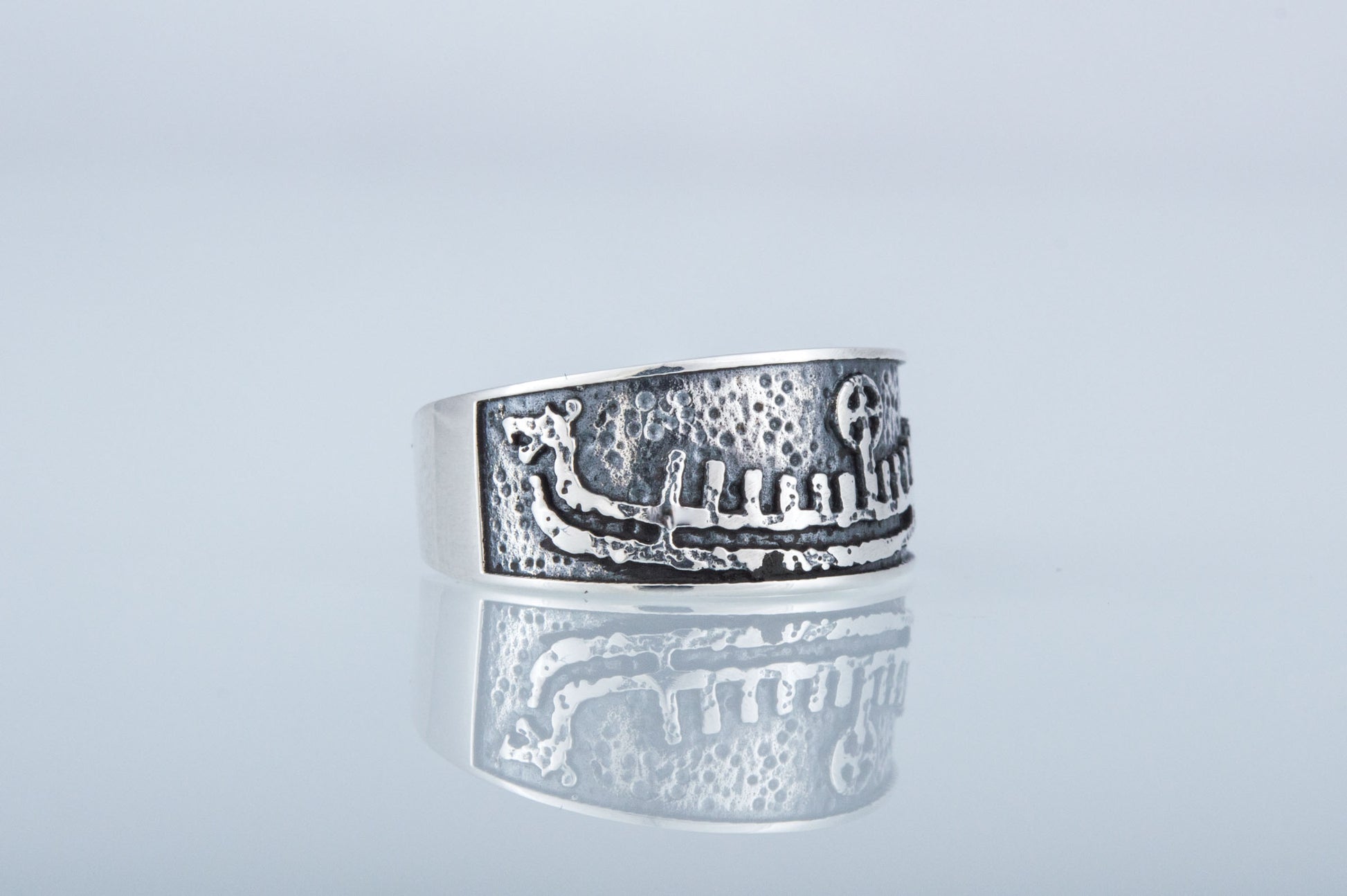 vkngjewelry Ring Handcrafted  Drakkar Symbol Bronze Handcrafted Ring