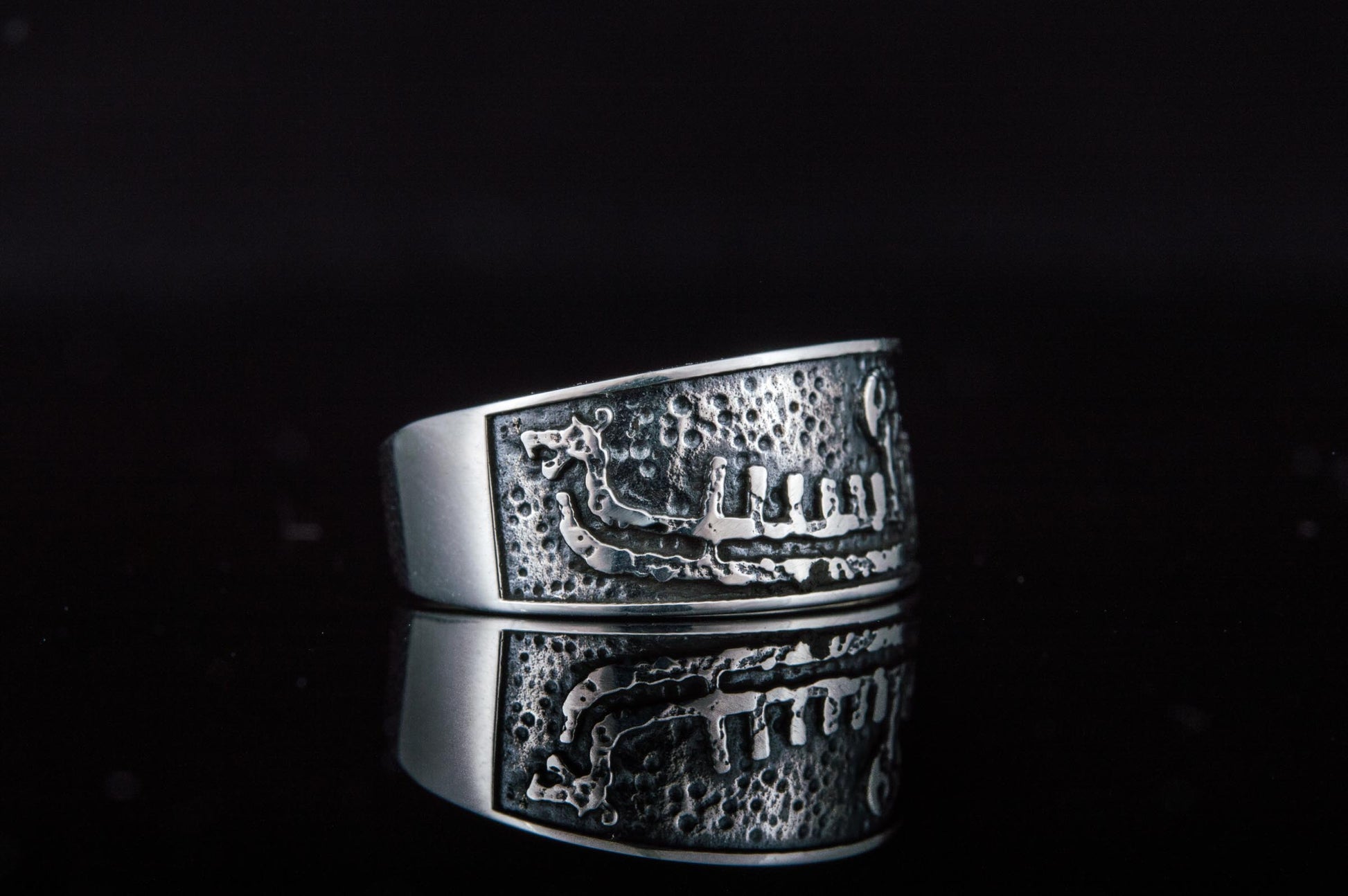 vkngjewelry Ring Handcrafted  Drakkar Symbol Bronze Handcrafted Ring