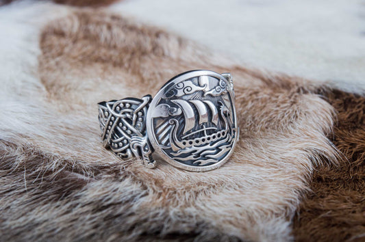 vkngjewelry Ring Handcrafted  Drakkar Symbol with Wolf Ornament Sterling Silver Ring