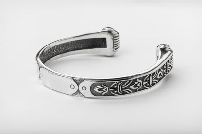 vkngjewelry Arm Ring Gaze of the Ancestors Arm Ring