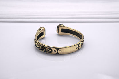 vkngjewelry Arm Ring Gaze of the Ancestors Arm Ring
