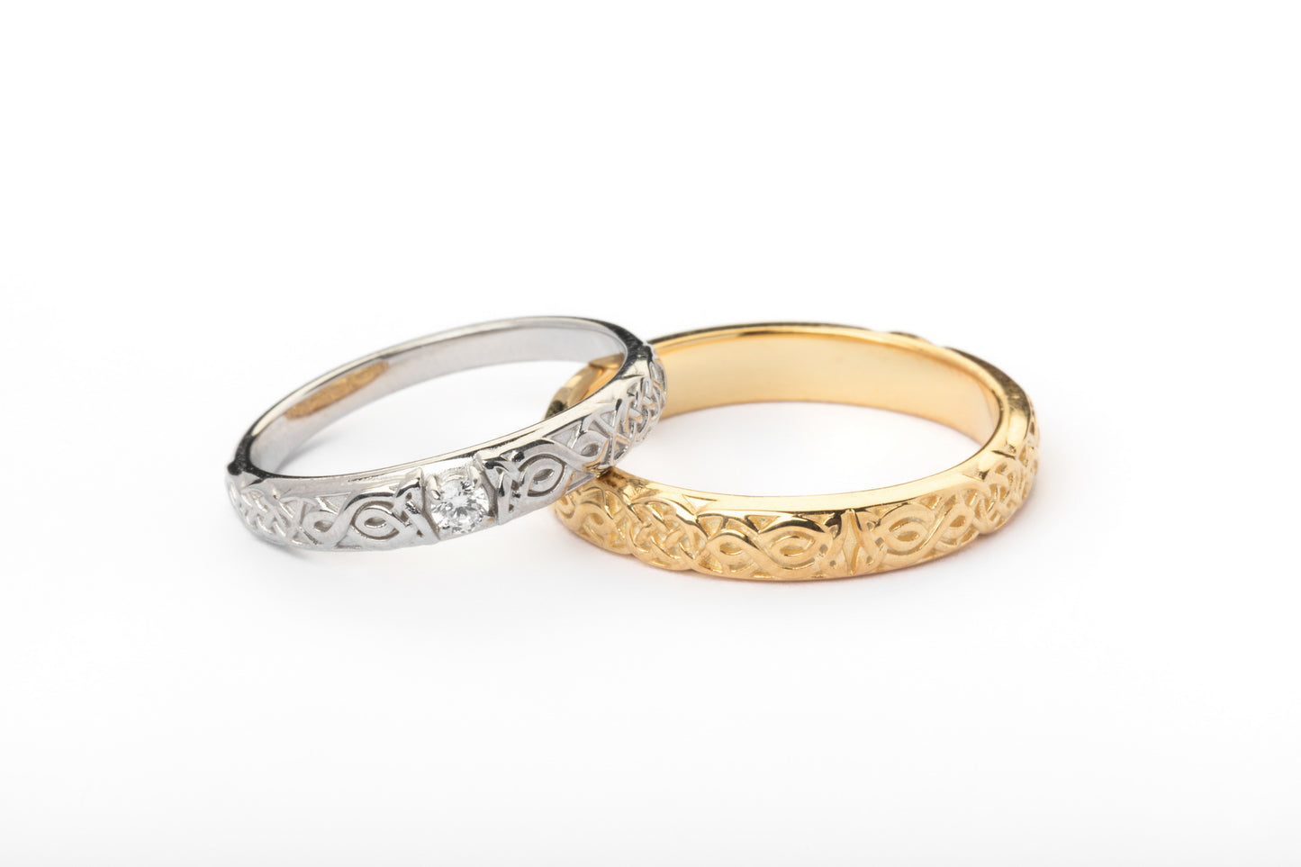 vkngjewelry Ring Gold Celtic Wedding Ring with Diamond, Handmade Viking Ring