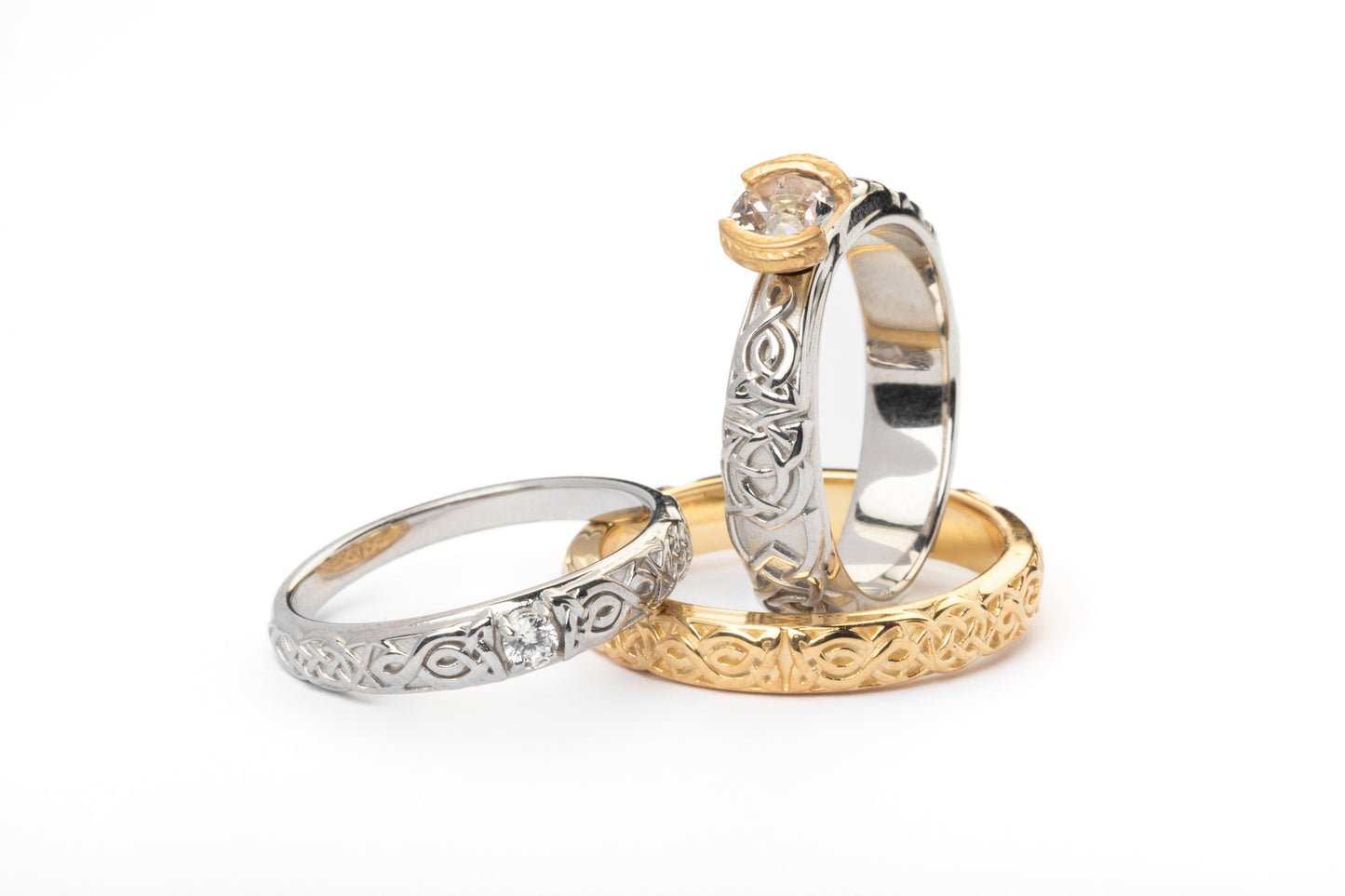 vkngjewelry Ring Gold Celtic Wedding Ring with Diamond, Handmade Viking Ring