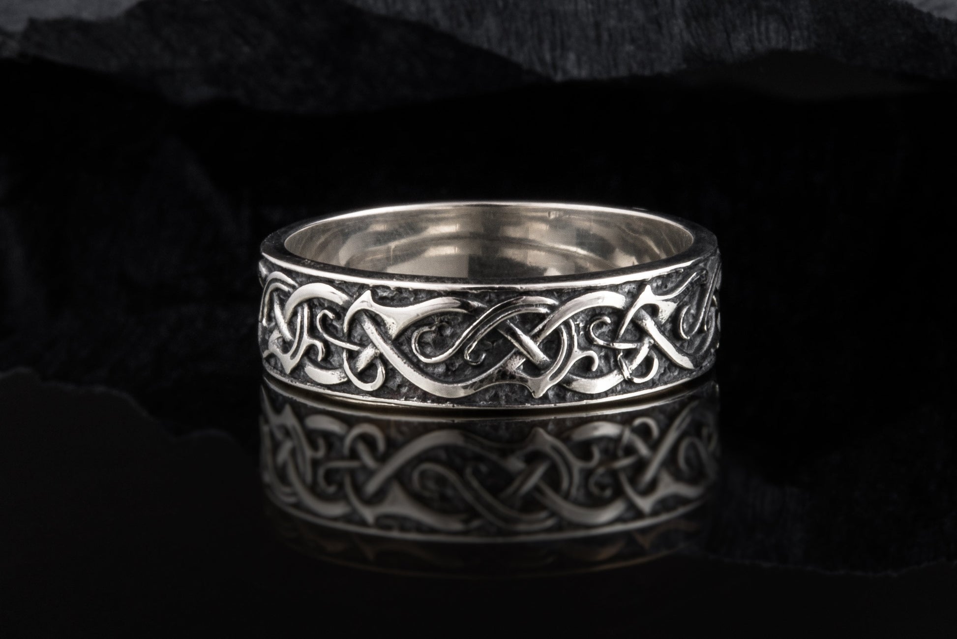 vkngjewelry Ring Handcrafted JÖRMUNGANDR Ornament Ring Gold