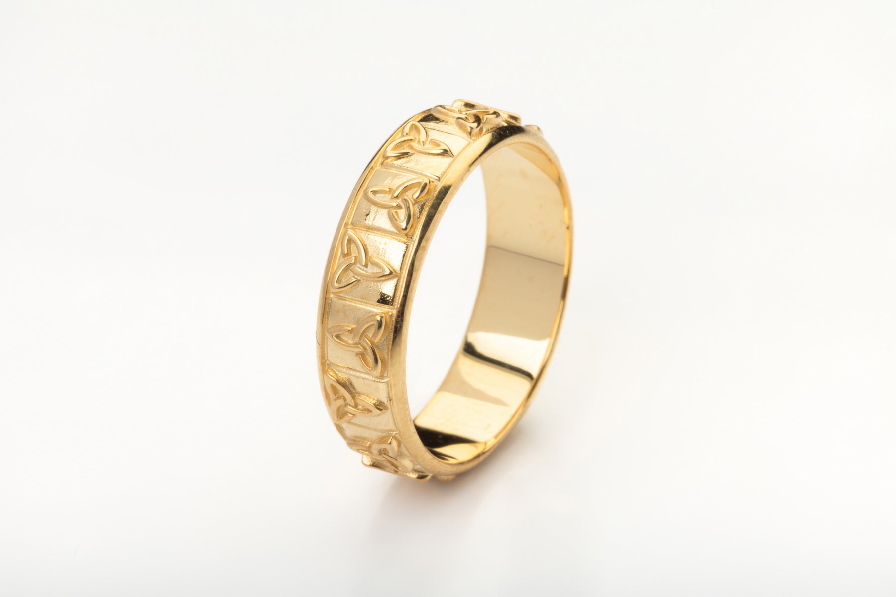 vkngjewelry Ring Gold Triquetra Band, Handcrafted Norse Mythology Jewelry