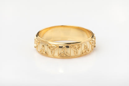 vkngjewelry Ring Gold Triquetra Band, Handcrafted Norse Mythology Jewelry