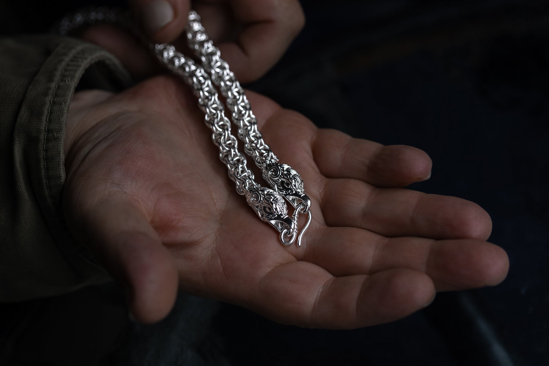 vkngjewelry Pendant 925 Sterling Silver Celtic Knot Box Chain with Eagle Head Clasp