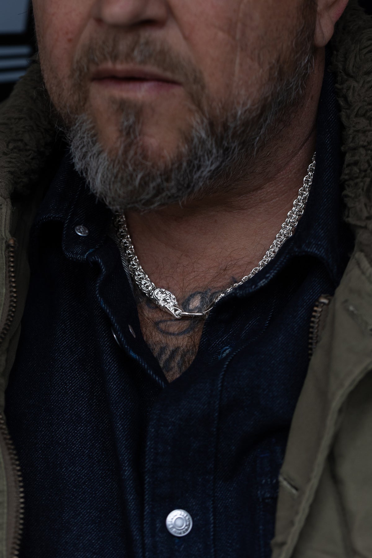 vkngjewelry Pendant 925 Sterling Silver Celtic Knot Box Chain with Eagle Head Clasp