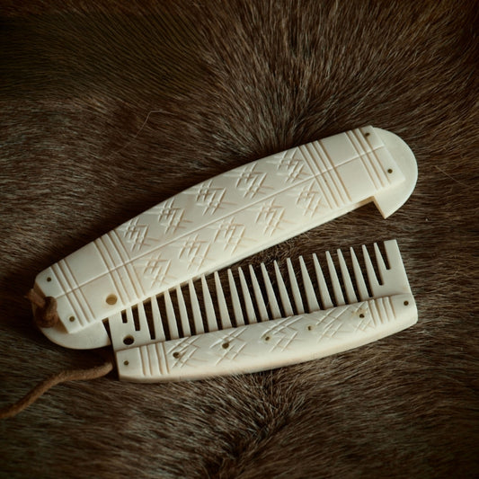 vkngjewelry peigne Handcrafted Viking Comb With Case
