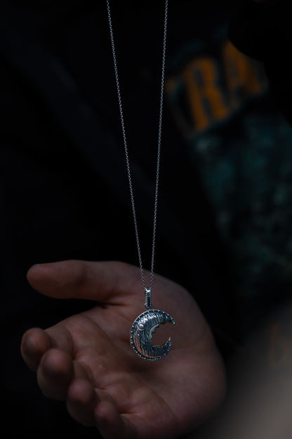 vkngjewelry Pendant Handcrafted Head of the Scheldt Silver Pendant