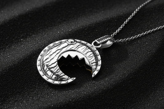 vkngjewelry Pendant Handcrafted Head of the Scheldt Silver Pendant