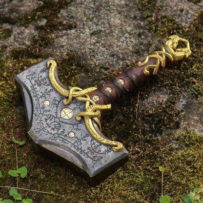 vkngjewelry marteau Hand-Forged  Mjolnir Hammer Steel Version 26.45lb Glow-In-The-Dark Runes