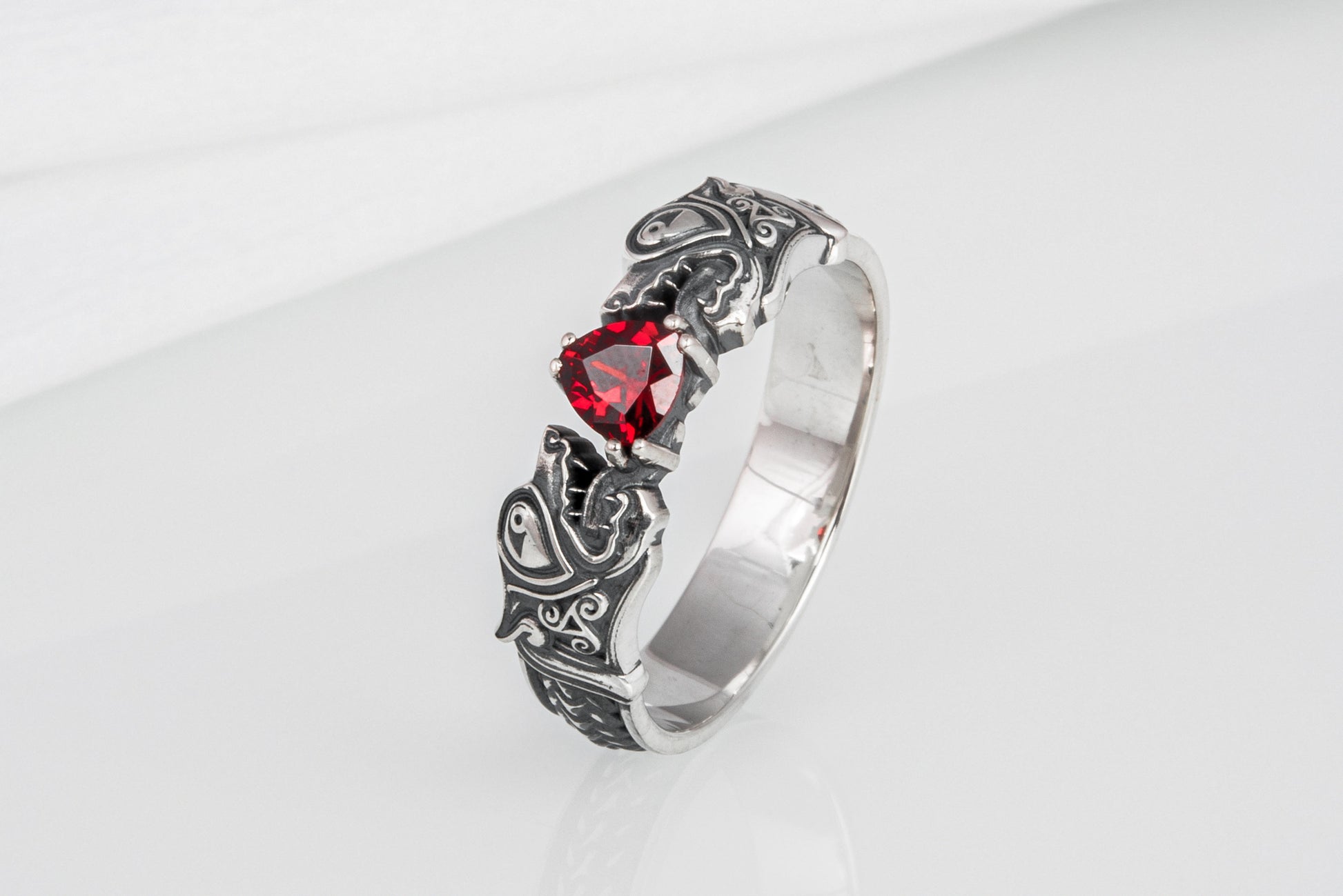 vkngjewelry Ring Handcrafted Norse Wolf Fenrir Red Gem Sterling Silver Ring