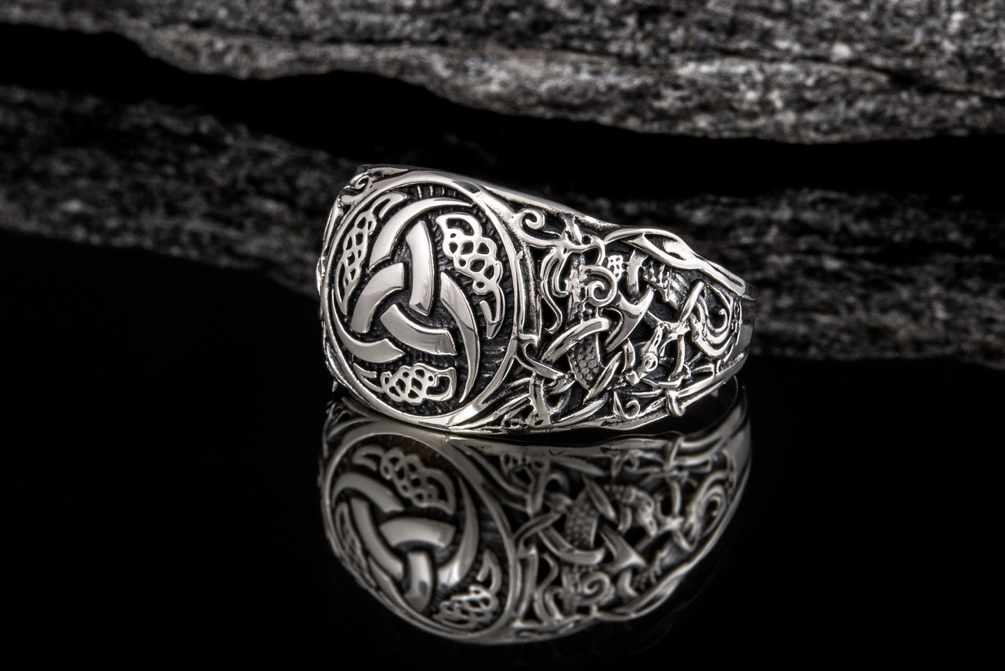 vkngjewelry Ring Handcrafted Odin’s Horns Mammen Style Sterling Silver Ring