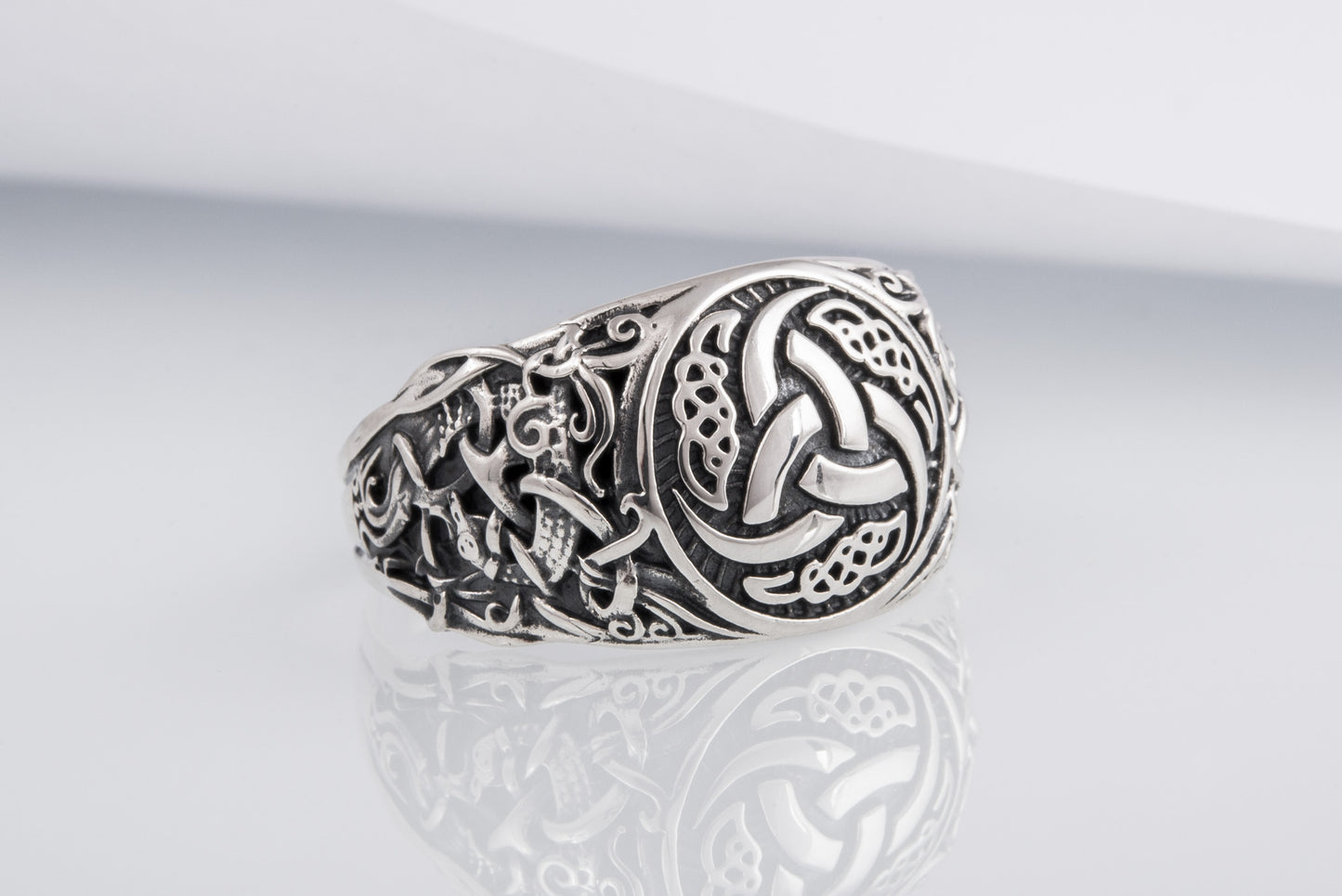 vkngjewelry Ring Handcrafted Odin’s Horns Mammen Style Sterling Silver Ring