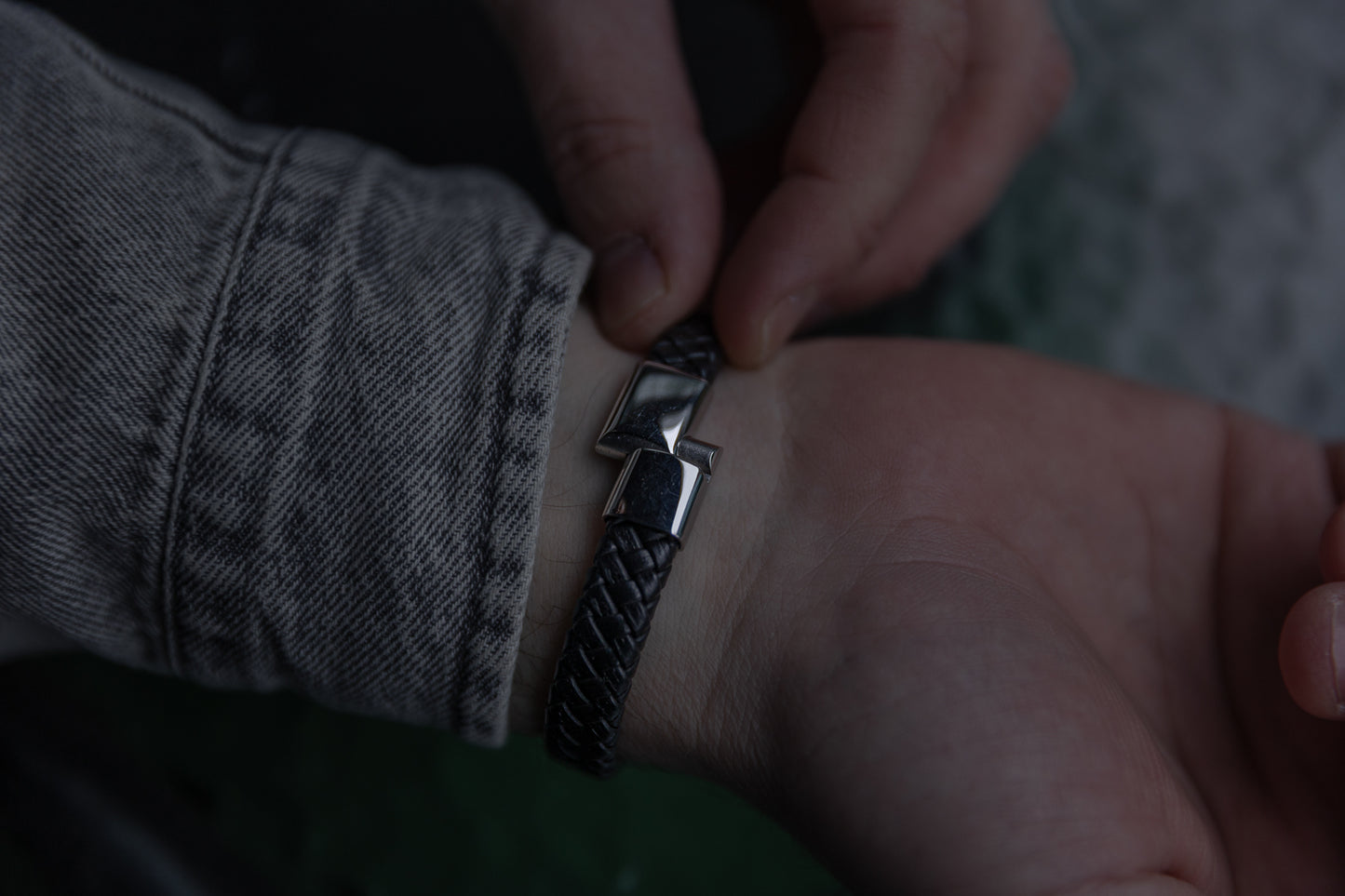 vkngjewelry Arm Ring Path of the North Leather Bracelet
