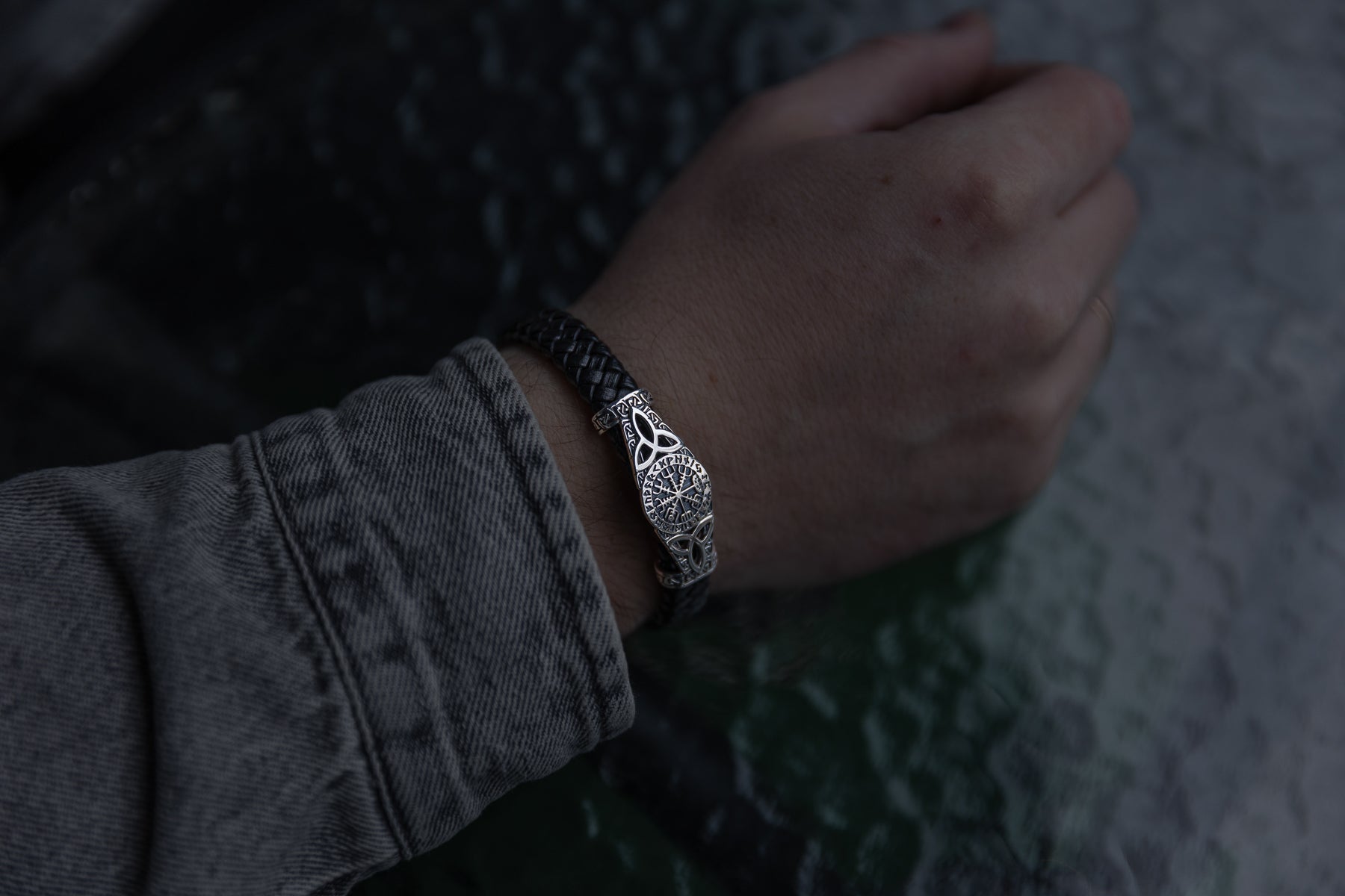 vkngjewelry Arm Ring Path of the North Leather Bracelet