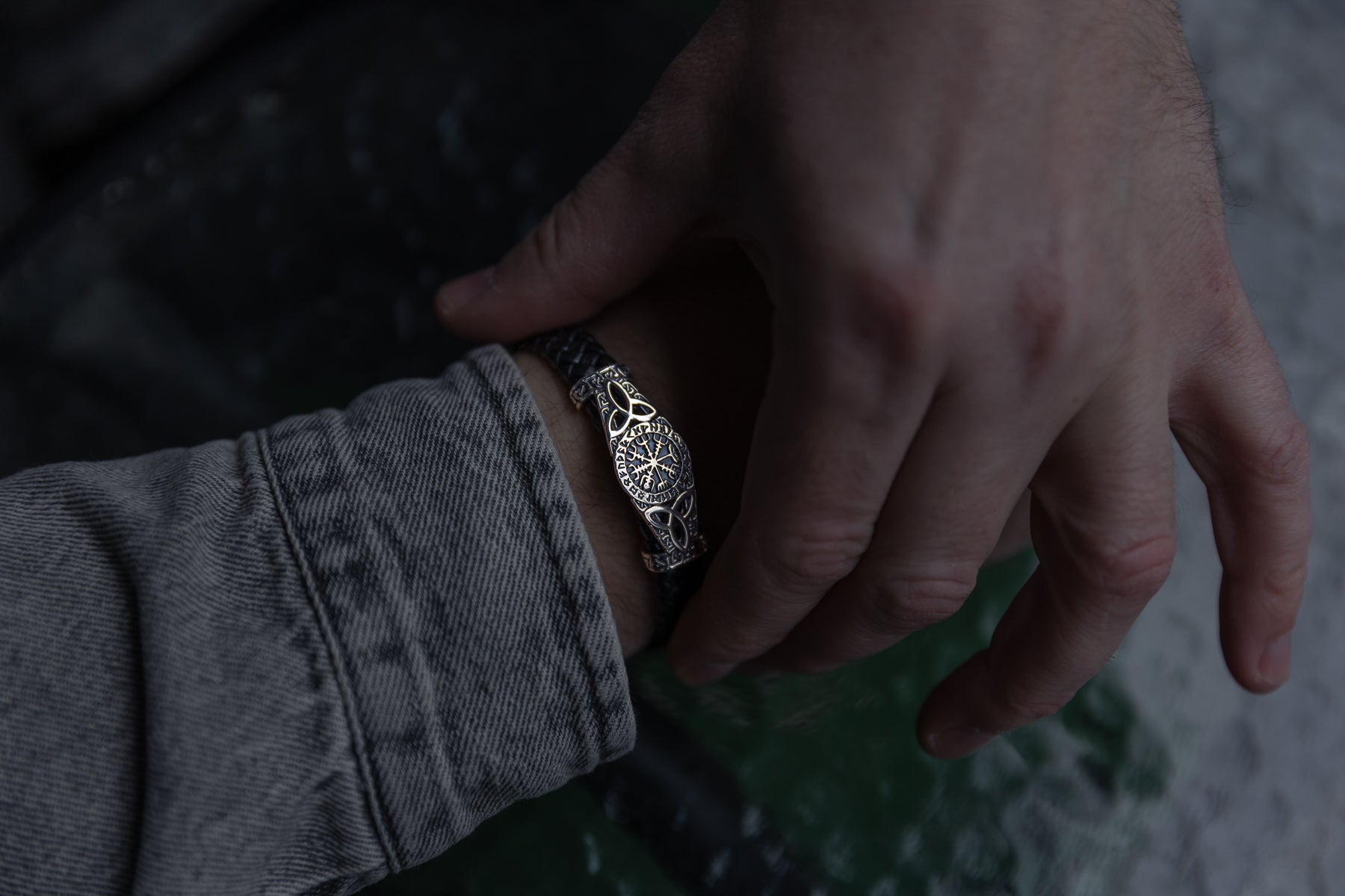 vkngjewelry Arm Ring Path of the North Leather Bracelet