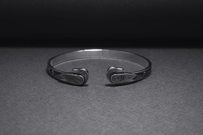vkngjewelry Bracelet Handcrafted Ravens and Elder Futhark runes Arm Ring
