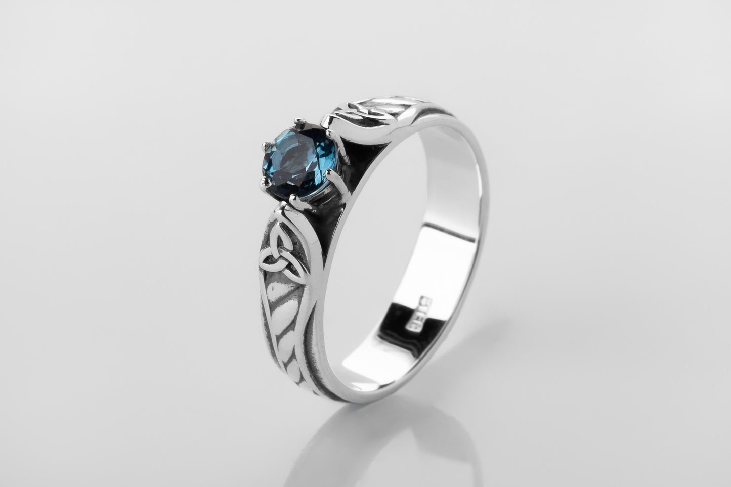 vkngjewelry Rings Silver Celtic Wedding Ring with Blue Topaz