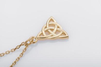 vkngjewelry Pendant Handcrafted Slim Celtic Triquetra Gold Pendant