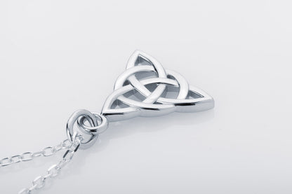 vkngjewelry Pendant Handcrafted Mini Celtic Triquetra Silver Pendant