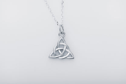 vkngjewelry Pendant Handcrafted Mini Celtic Triquetra Silver Pendant