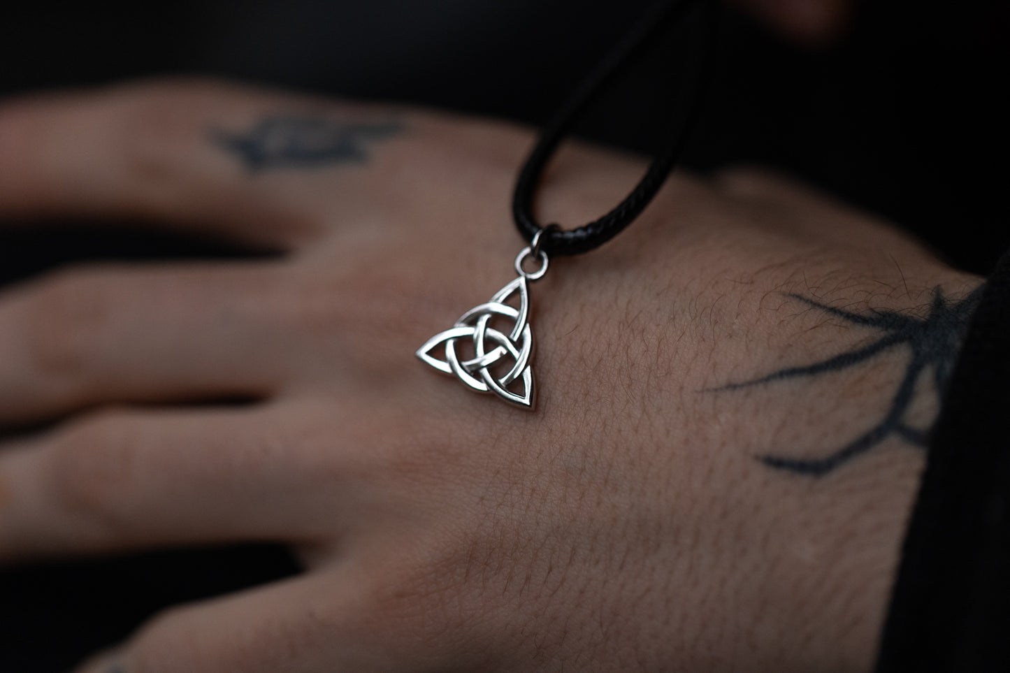 vkngjewelry Pendant Handcrafted Mini Celtic Triquetra Silver Pendant