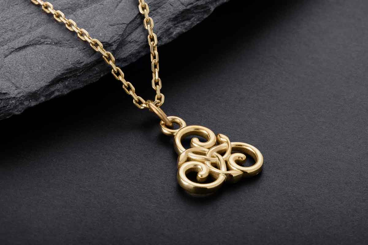 vkngjewelry Pendant Handcrafted Slim Celtic Triskel Gold Pendant