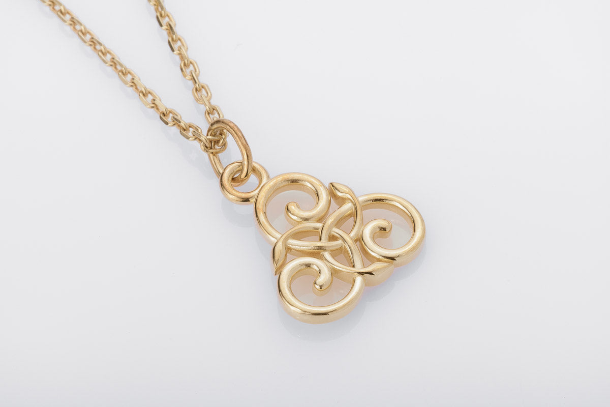 vkngjewelry Pendant Handcrafted Slim Celtic Triskel Gold Pendant
