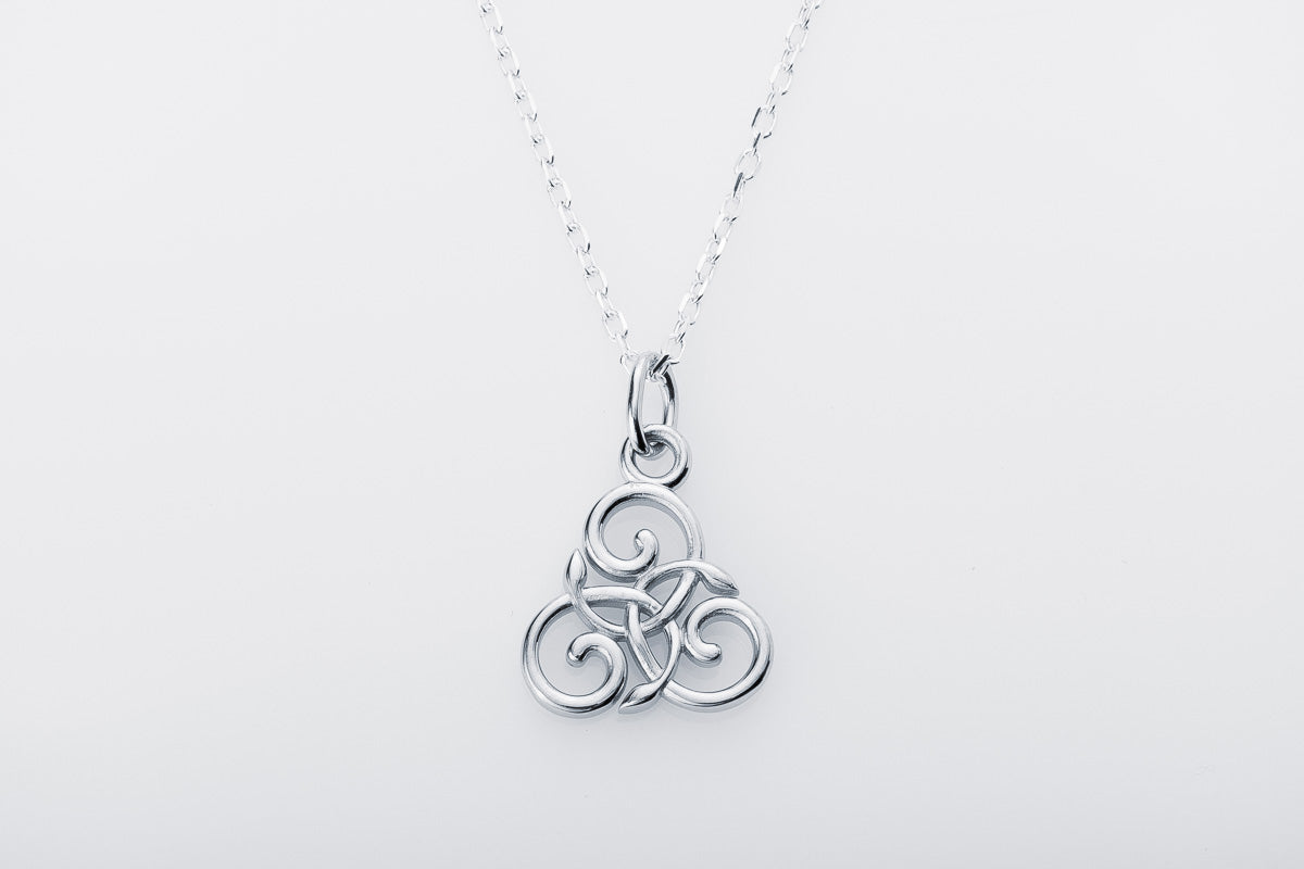 vkngjewelry Pendant Handcrafted Slim Celtic Triskel Silver Pendant