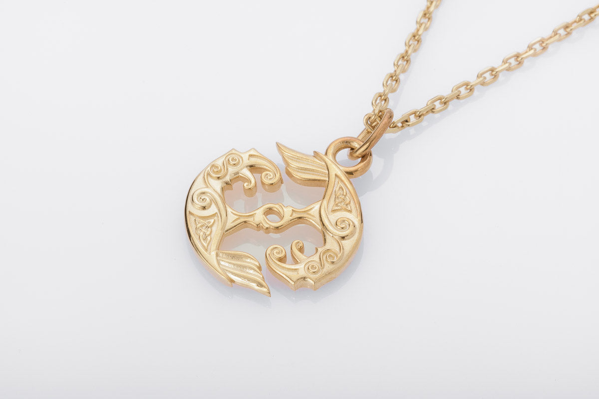vkngjewelry Pendant Handcrafted Slim Hugin & Munin Gold pendant