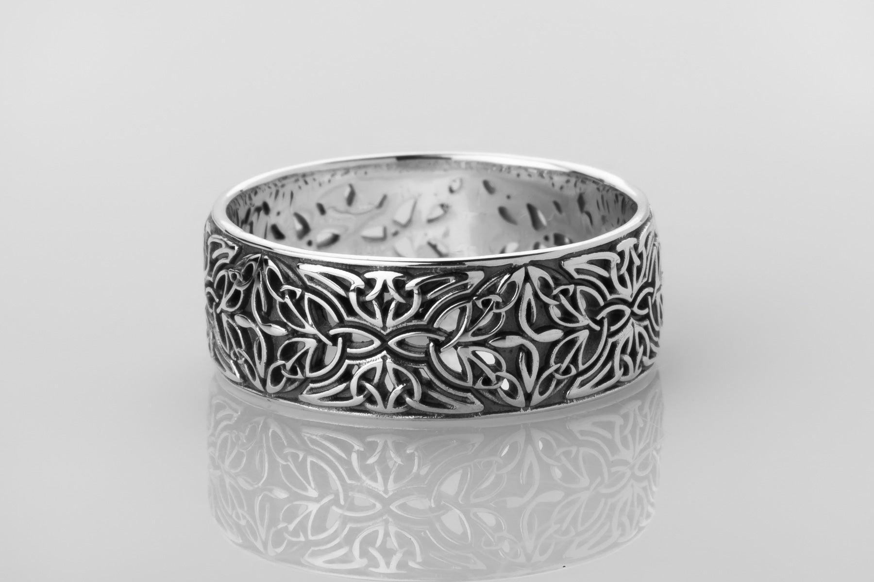 vkngjewelry Rings Sterling Silver Triquetra Wedding Band, Handcrafted Viking Jewelry