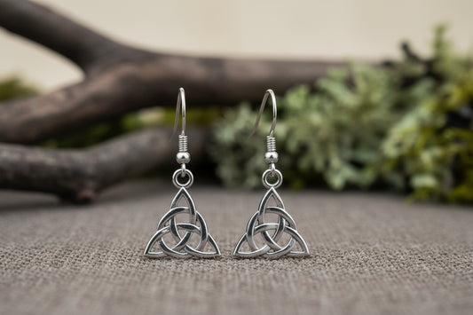 vkngjewelry Earrings Triquetra Knot Earrings, Silver Trinity Studs